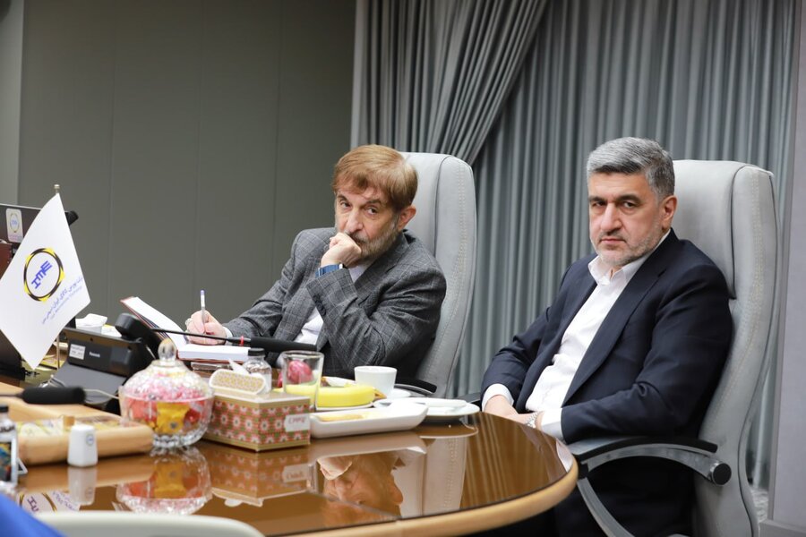 لزوم تکمیل زنجیره عرضه و تقویت بازار مالی به عنوان موتور پیشران بورس کالا/ «تامین مالی همه اجزای زنجیره تولید» و «استفاده از پتانسیل‌ طلا و نقره» موجب تحول در بورس کالا می‌شود 